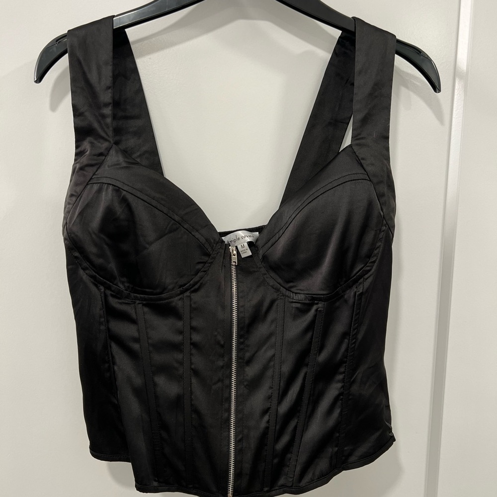Medium top